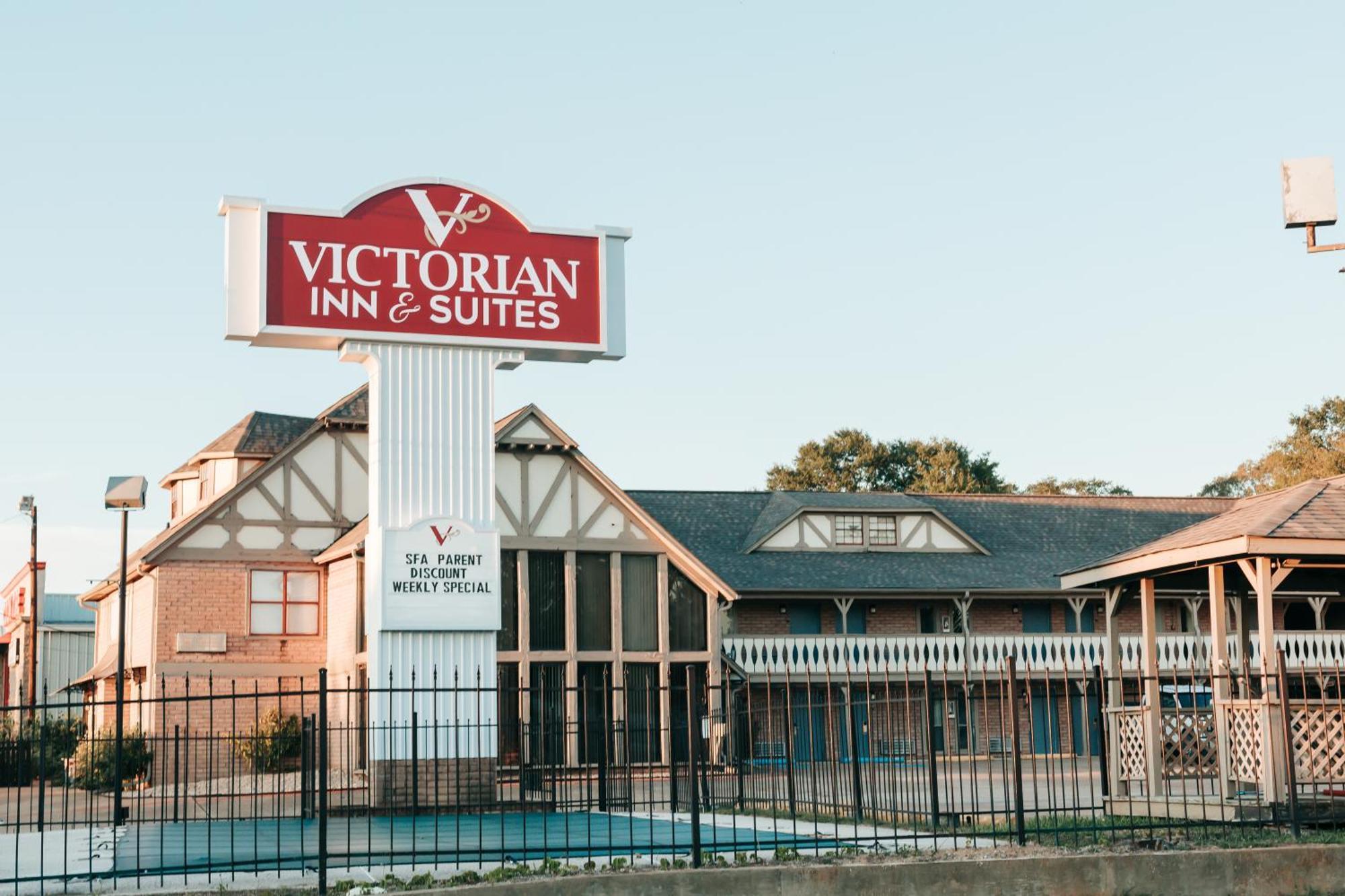Victorian Inn & Suites Накоґдочес Екстер'єр фото