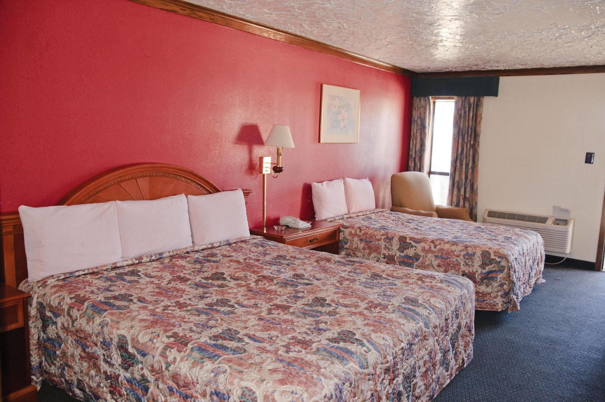Victorian Inn & Suites Накоґдочес Екстер'єр фото