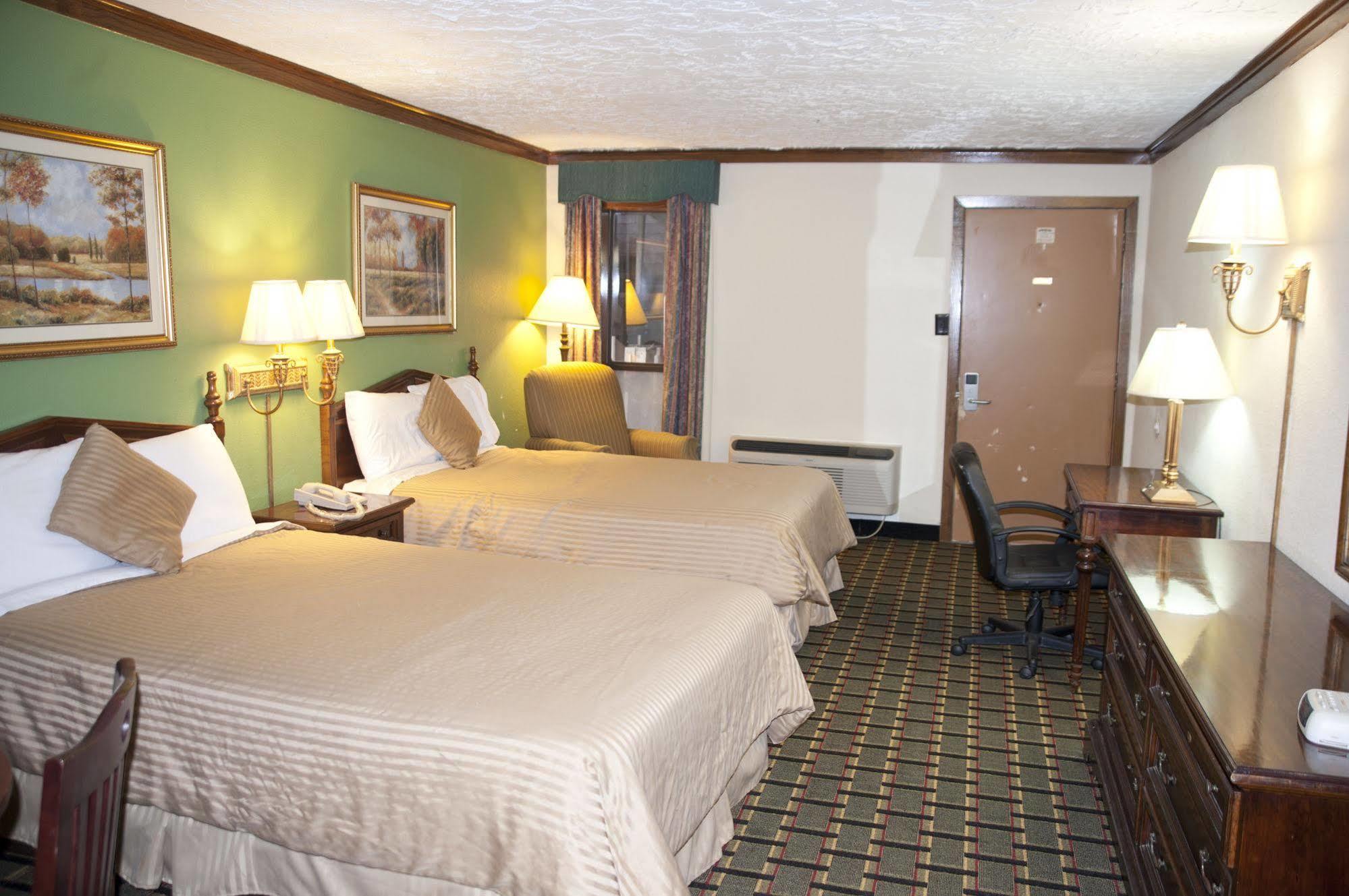 Victorian Inn & Suites Накоґдочес Екстер'єр фото